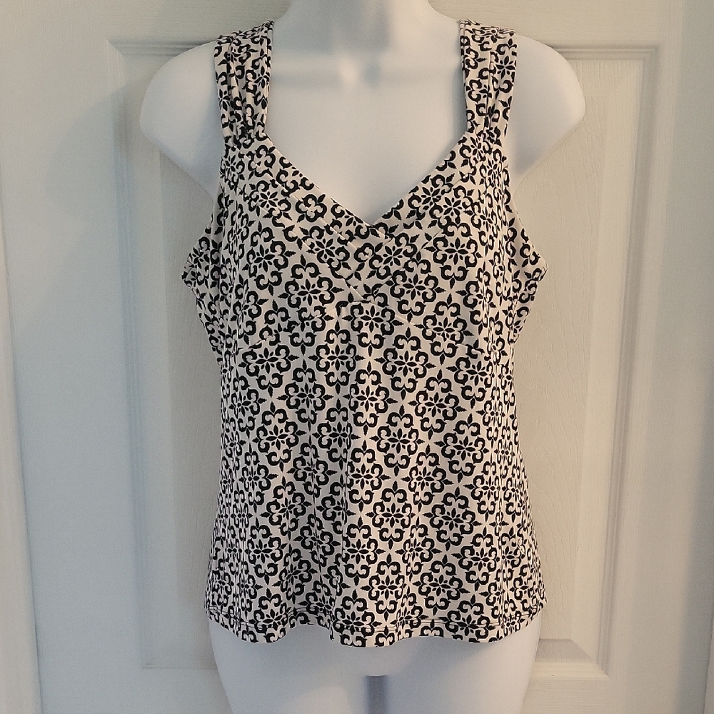 White House Black Market Black and White Floral Tank Top